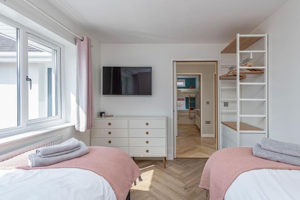 Family-Friendly Retreat Between Beach & Mountains Tremadog Exterior foto
